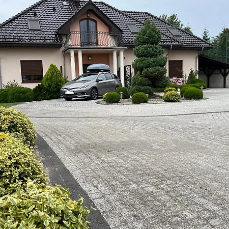 Villa Lakehouse *